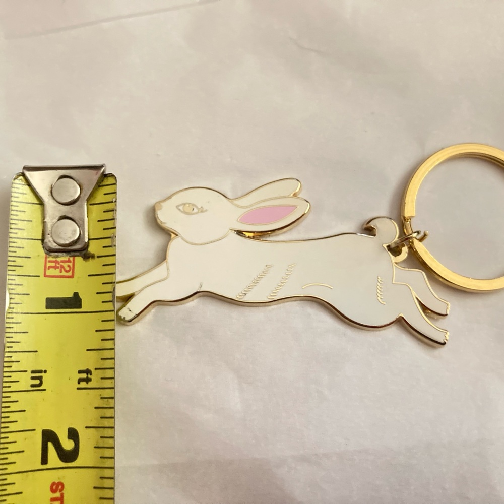 Enamel White Rabbit Keychain - Picture 5 of 6
